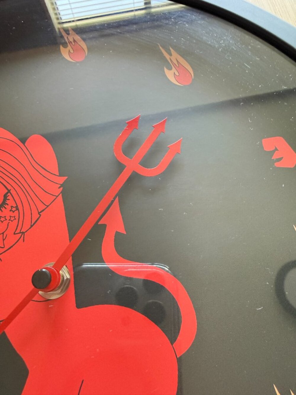 Valfre Devilish Pinup Girl Wall Clock — Perfect Conditionv RARE - Picture 4 of 6